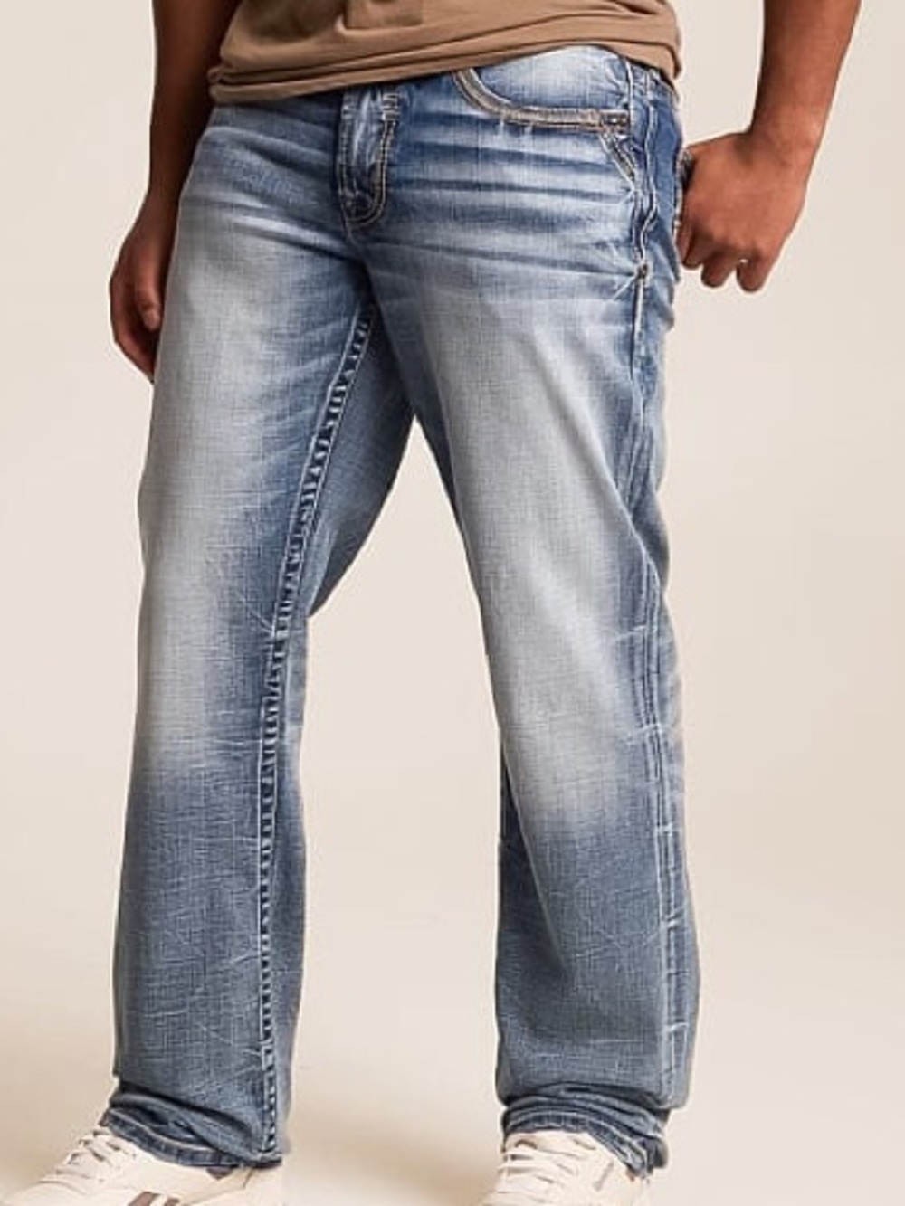 Buckle Salvage Supply Company Men's Faded Light Blue Relaxed Jeans